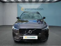 Gebraucht Volvo XC60 Plus 250 PS (183 kW) 2025 Grau SUV