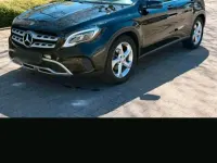 Gebraucht Mercedes GLA180 109 PS (80 kW) 2017 Schwarz SUV