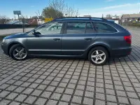 Gebraucht Skoda Superb 140 PS (102 kW) 2015 Grau Kombi