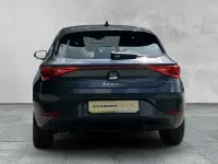 Neu Seat Leon 150 PS (110 kW) 2025 Grau Limousine