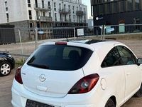 Gebraucht Opel Corsa Edition 80 PS (58 kW) 2009 Weiß Kleinwagen