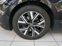 Gebraucht VW Touran Comfortline 150 PS (110 kW) 2023 Schwarz Van / Kleinbus