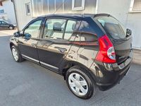 Gebraucht Dacia Sandero 75 PS (55 kW) 2010 Schwarz Limousine