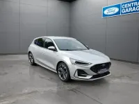 Gebraucht Ford Focus ST-Line X 125 PS (91 kW) 2024 Silber Limousine