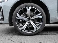 Gebraucht Volvo XC60 Ultimate 250 PS (183 kW) 2023 Vapour grey / metallic (grau) SUV