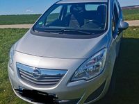 Second-hand Opel Meriva Active 101 CP (74 kW) 2013 Argintiu Monovolum