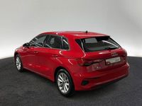 Gebraucht Audi A3 Ambiente 150 PS (110 kW) 2023 Tangorot metallic Limousine
