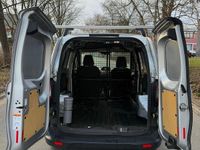 Gebraucht Ford Transit 101 PS (74 kW) 2018 Silber Van / Kleinbus