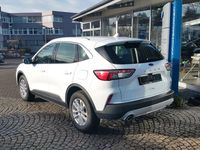 Gebraucht Ford Kuga Titanium 150 PS (110 kW) 2021 Weiß SUV