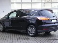 Gebraucht Ford S-MAX Titanium 190 PS (139 kW) 2019 Schwarz Van / Kleinbus