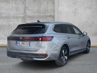 Gebraucht VW Passat Business 150 PS (110 kW) 2026 Oyster silver metallic Kombi