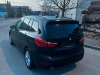 Gebraucht BMW 216 116 PS (85 kW) 2015 Schwarz Van / Kleinbus