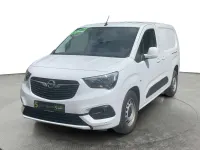 Gebraucht Opel Combo Edition 131 PS (96 kW) 2020 Jade weiss/arktis weiss Van / Kleinbus