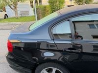 Second-hand BMW 320 170 CP (125 kW) 2009 Negru Berlinǎ