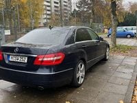 Gebraucht Mercedes E300 Avantgarde 231 PS (169 kW) 2010 Blau Limousine