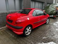 Gebraucht Peugeot 206 CC 108 PS (79 kW) 2002 Rot Cabrio