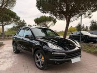 Second-hand Porsche Cayenne 245 CP (180 kW) 2013 Negru SUV