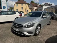 Gebraucht Mercedes A200 156 PS (114 kW) 2014 Polarsilber  metalliclack Kleinwagen