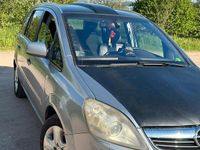 Gebraucht Opel Zafira 150 PS (110 kW) 2010 Silber Van / Kleinbus
