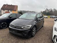 Gebraucht VW Touran R-line 150 PS (110 kW) 2024 Deep black perleffekt Van / Kleinbus