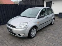 Gebraucht Ford Fiesta 80 PS (58 kW) 2003 Silber Kleinwagen