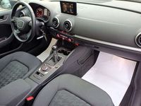 gebraucht Audi A3 *BI-XENON*KLIMAAUT*PDC*LederL*SiHzg*NEBEL*TEMP*ASS