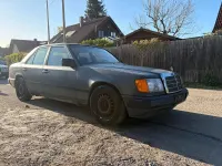 Gebraucht Mercedes E260 160 PS (117 kW) 1988 Grau Limousine