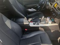 Gebraucht BMW 120 Advantage 190 PS (139 kW) 2015 Weiß Kleinwagen