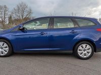 Gebraucht Ford Focus Champions Edition 95 PS (69 kW) 2014 Blau Kombi