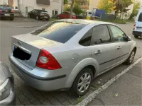 Gebraucht Ford Focus Style 101 PS (74 kW) 2006 Silber Limousine