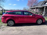 Gebraucht Renault Mégane IV Intens 101 PS (74 kW) 2018 Rot Limousine