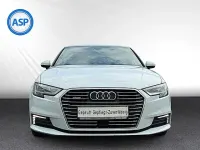 Gebraucht Audi A3 e-tron S-Line 150 PS (110 kW) 2020 Weiß (gletscherweiß metallic) Kleinwagen