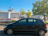 Second-hand Mercedes B200 140 CP (102 kW) 2007 Negru Monovolum