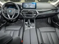 Gebraucht BMW 530e Shadowline 292 PS (214 kW) 2022 Schwarz uni Limousine