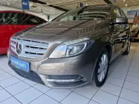 Gebraucht Mercedes B200 136 PS (100 kW) 2012 Grau Kleinwagen