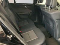 Gebraucht Mercedes E250 204 PS (150 kW) 2012 Schwarz Kombi
