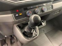 Second-hand VW Crafter 140 CP (102 kW) 2024 Alb Van