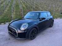 Second-hand Mini ONE 102 CP (75 kW) 2022 Negru Hatchback
