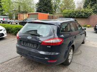 Gebraucht Ford Mondeo Ambiente 131 PS (96 kW) 2007 Blau Kombi