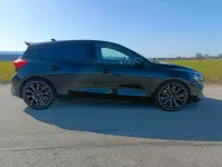 Gebraucht Ford Focus ST 190 PS (139 kW) 2019 Schwarz Limousine