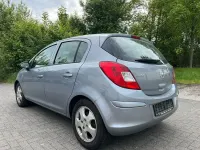 Gebraucht Opel Corsa Edition 90 PS (66 kW) 2009 Silber Kleinwagen