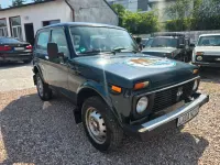 Gebraucht Lada niva 82 PS (60 kW) 2010 Grün SUV