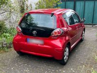 gebraucht Toyota Aygo (X) 1,0-l-VVT-i CoolRed CoolRed
