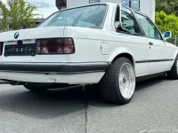 Gebraucht BMW 325 200 PS (147 kW) 1987 Weiß Coupé