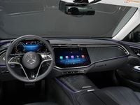 Neu Mercedes E200 AMG 227 PS (166 kW) 2026 Polarweiss  unilack Limousine