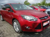 Gebraucht Ford Focus Titanium 150 PS (110 kW) 2012 Rot Kombi