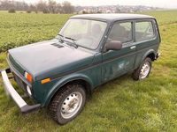 Second-hand Lada niva 81 CP (59 kW) 2010 Verde SUV