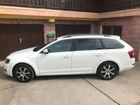 gebraucht Skoda Octavia Combi Elegance 2.0 TDI DSG,