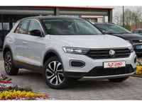 Usado VW T-Roc Active 150 HP (110 kW) 2022 Azul SUV