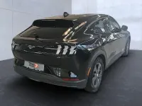 Gebraucht Ford Mustang Mach-E Basis 197 kW (269 PS) 2023 Iridiumschwarz (metallic) SUV